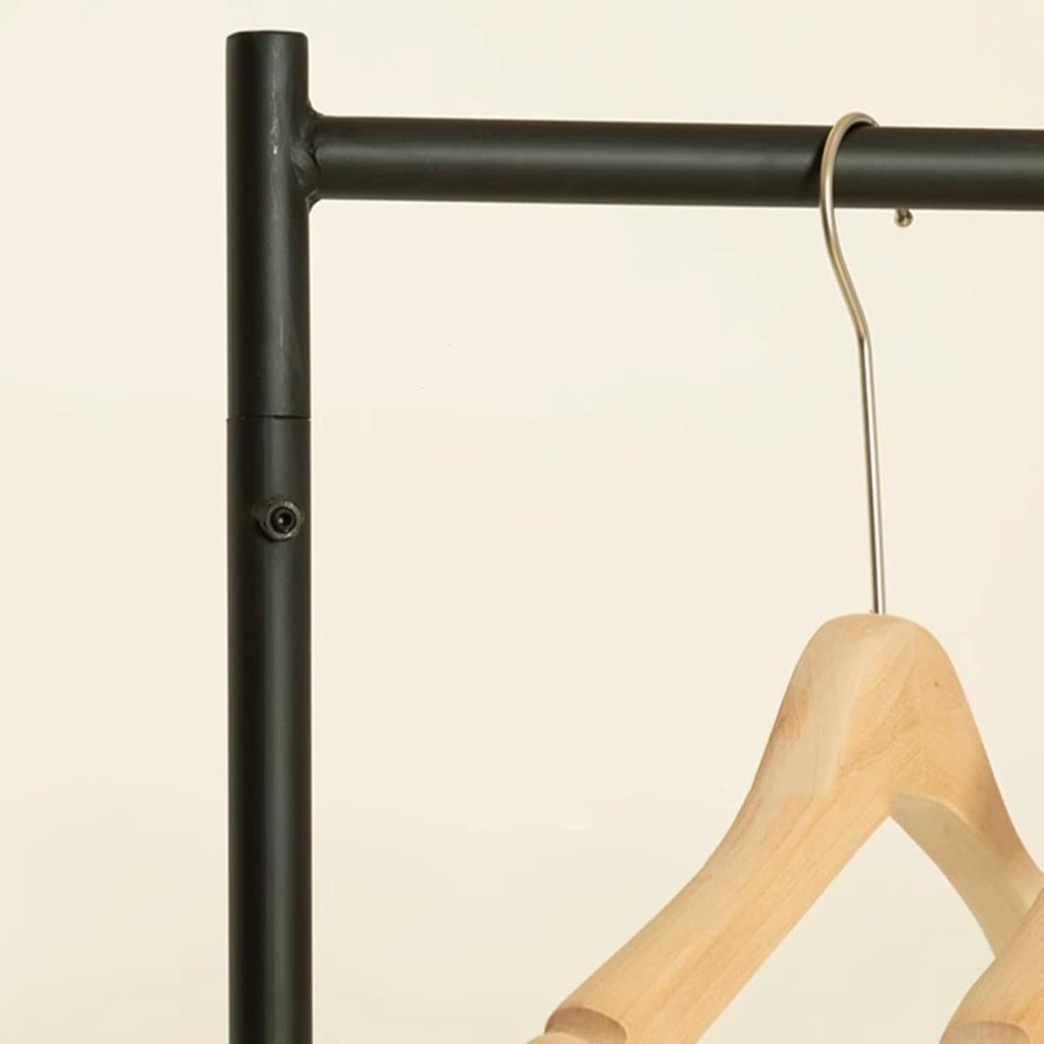 Heavy Duty Coat Rack, Garment rack Heavy Duty Clothing Rack For Hanging Clothes Commercial Grade Black Metal Clothes Hanging Rail Freestanding Single Rod Coat Hanger For Bedrooms ( 100x40x160CM)