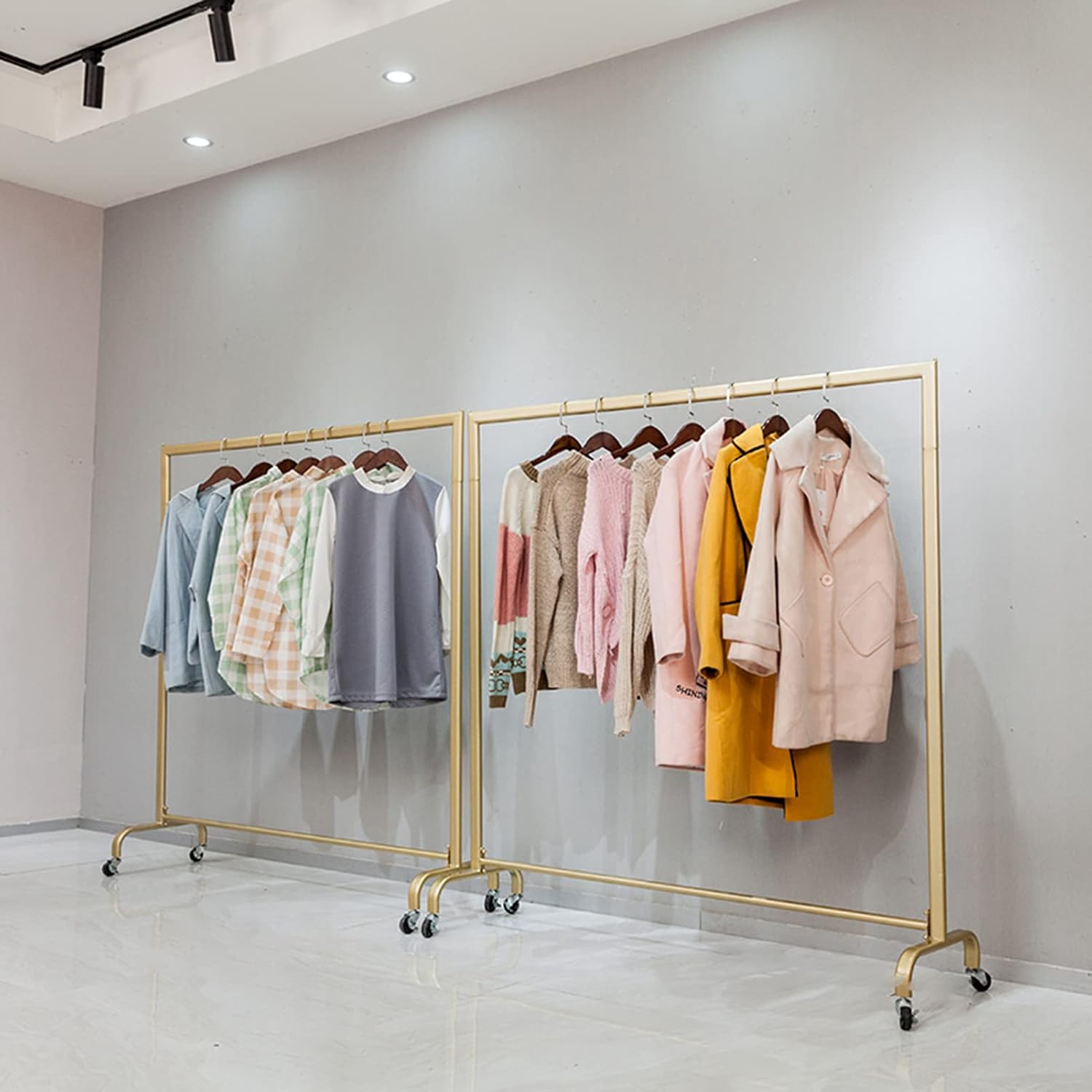 Heavy duty Garment rack Modern Clothes Rail On Wheels, Gold Metal Clothing Rack For Hanging Clothes, Freestanding Hangers For Bedrooms And Boutiques, Commercial Grade Single Rail Coat Rack ( 120X40X1
