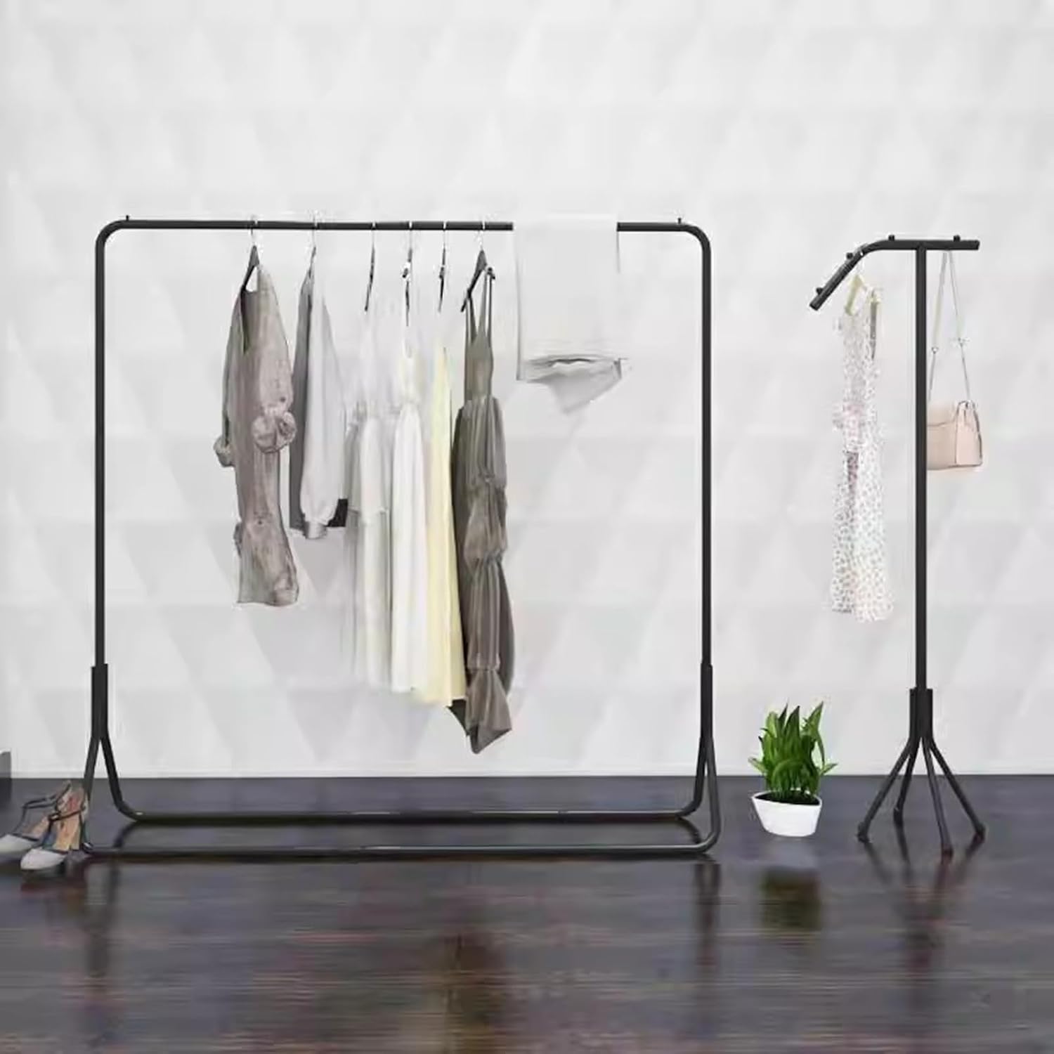 Heavy duty Garment rack Black Metal Clothing Rack For Hanging Clothes Heavy Duty Clothes Rail For Bedroom Freestanding Clothing Store Display Rack Single Rail Drying Rack Clothes Organizer ( 150X40X1