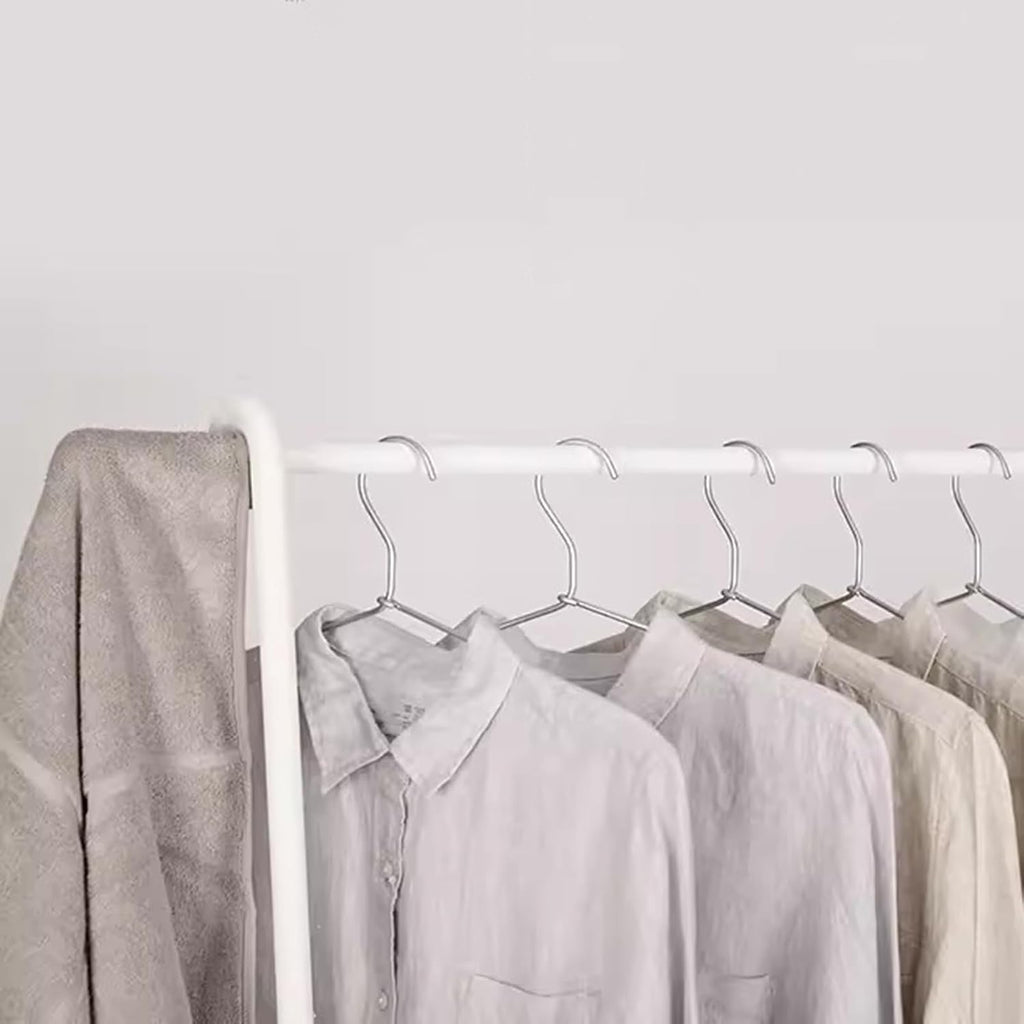 Heavy duty Garment rack 2-in-1 Metal Clothing Rack With Storage Rack, Portable Clothes Organizer Stand On Wheels, Freestanding Coat Rack For Bedroom, Laundry Room And Living-room, White, 83X46X147CM