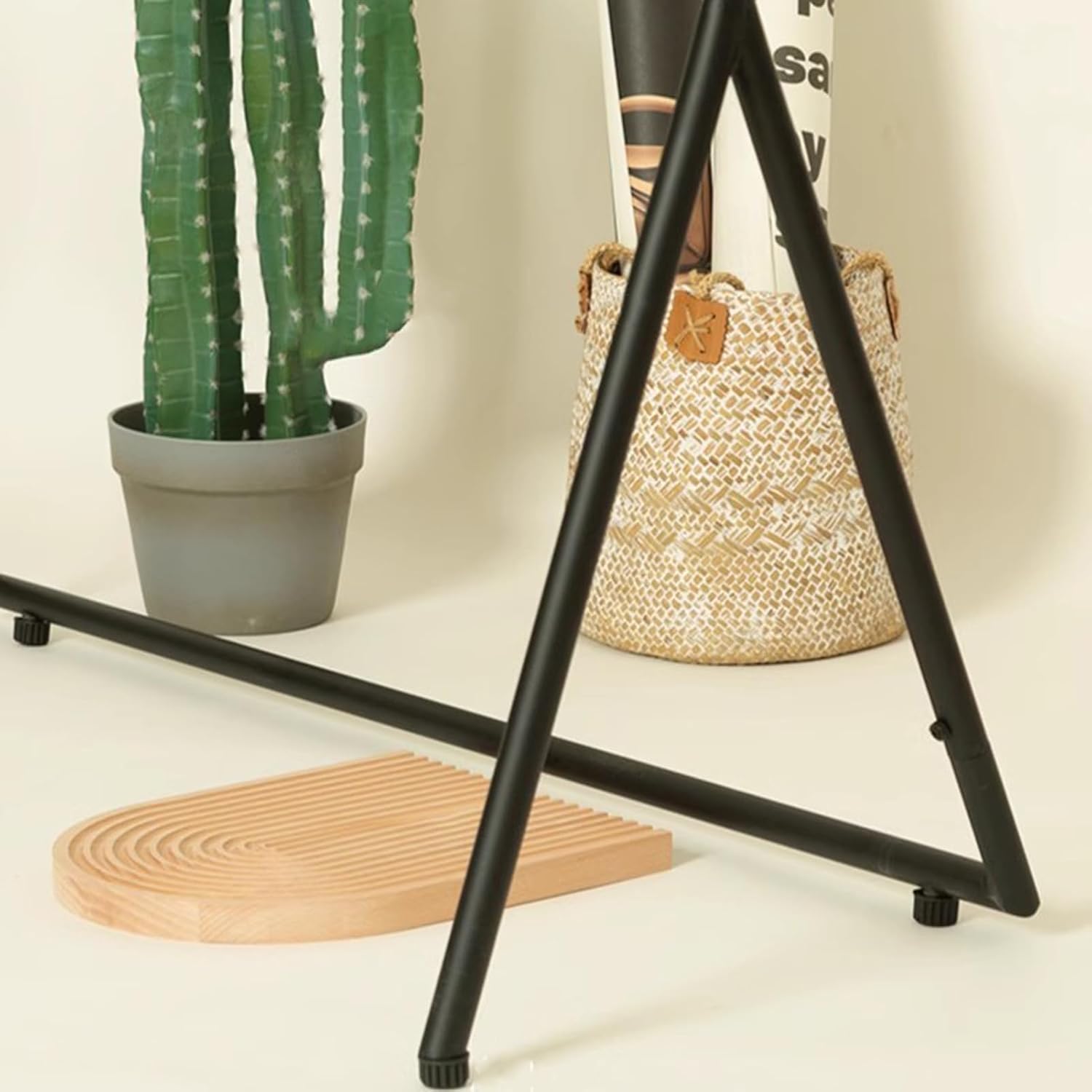 Heavy Duty Coat Rack, Garment rack Heavy Duty Clothing Rack For Hanging Clothes Commercial Grade Black Metal Clothes Hanging Rail Freestanding Single Rod Coat Hanger For Bedrooms ( 100x40x160CM)